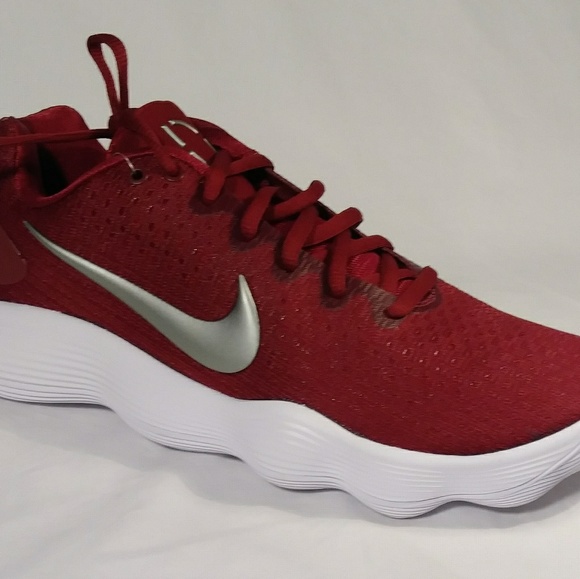 Nike Shoes - NIKE WOMENS HYPERDUNK 2017 LOW TOP BASKETBALL.